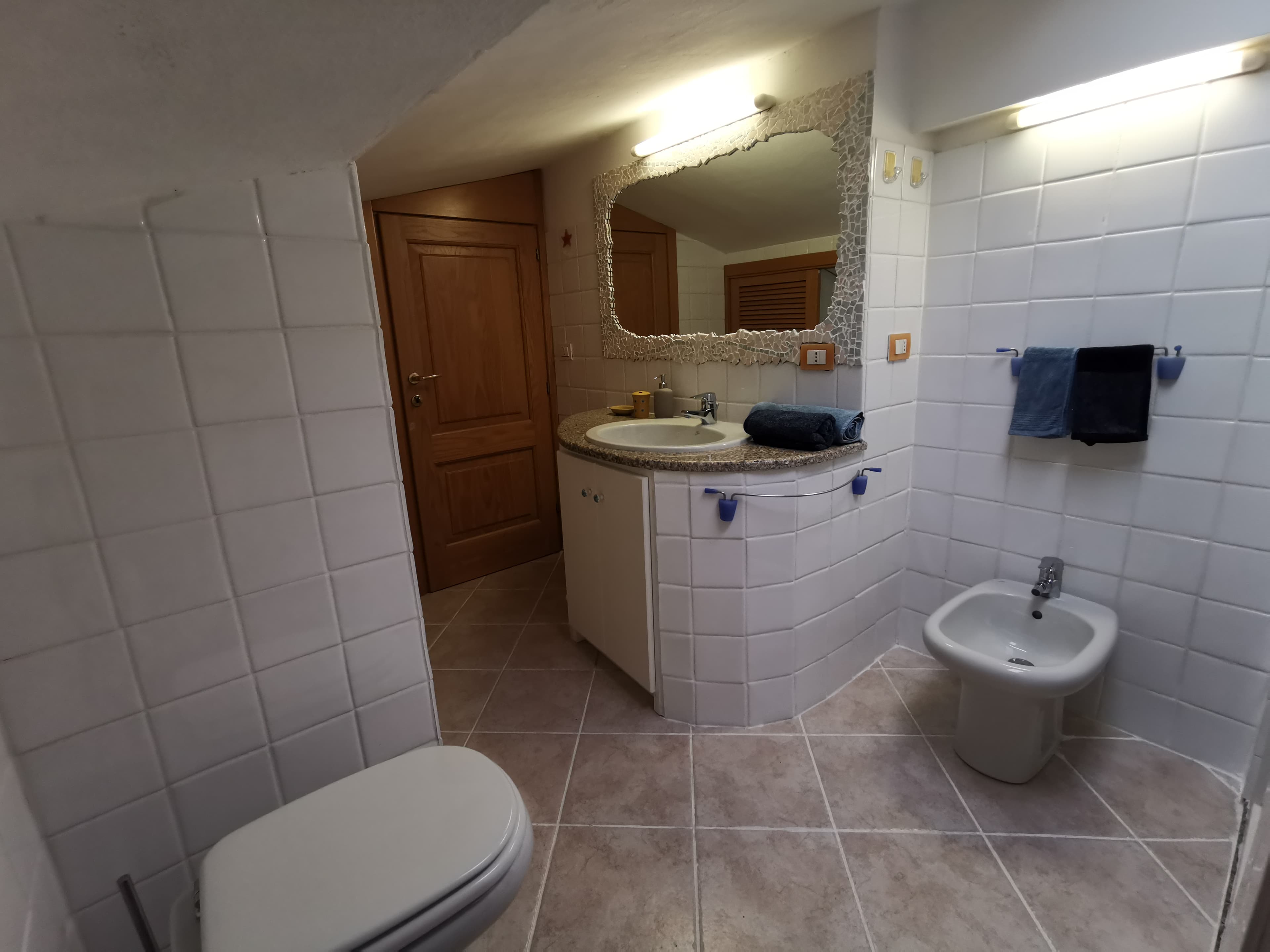 Bagno con doccia